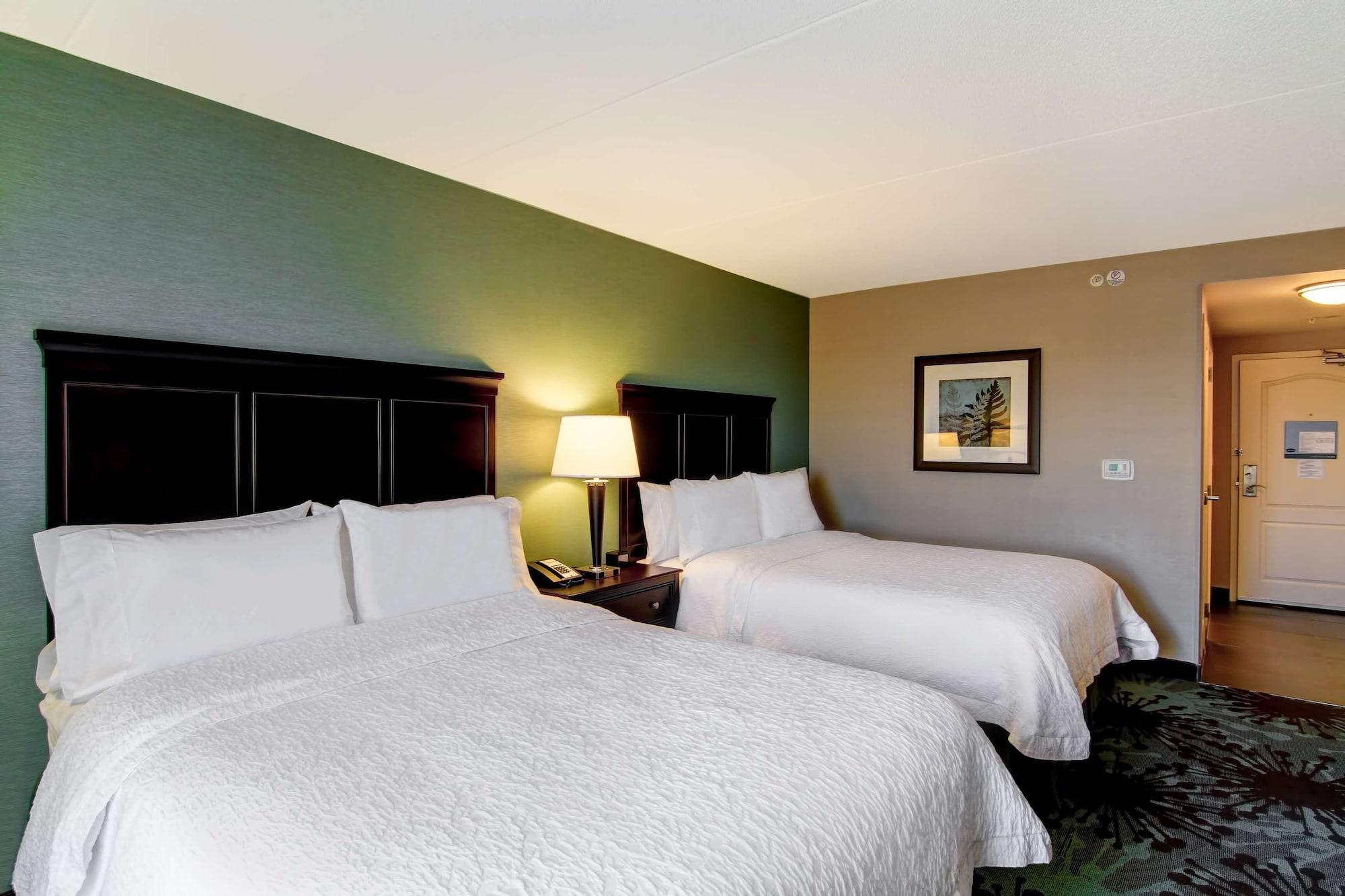 Hampton Inn By Hilton Toronto Airport Corporate Centre Exteriör bild