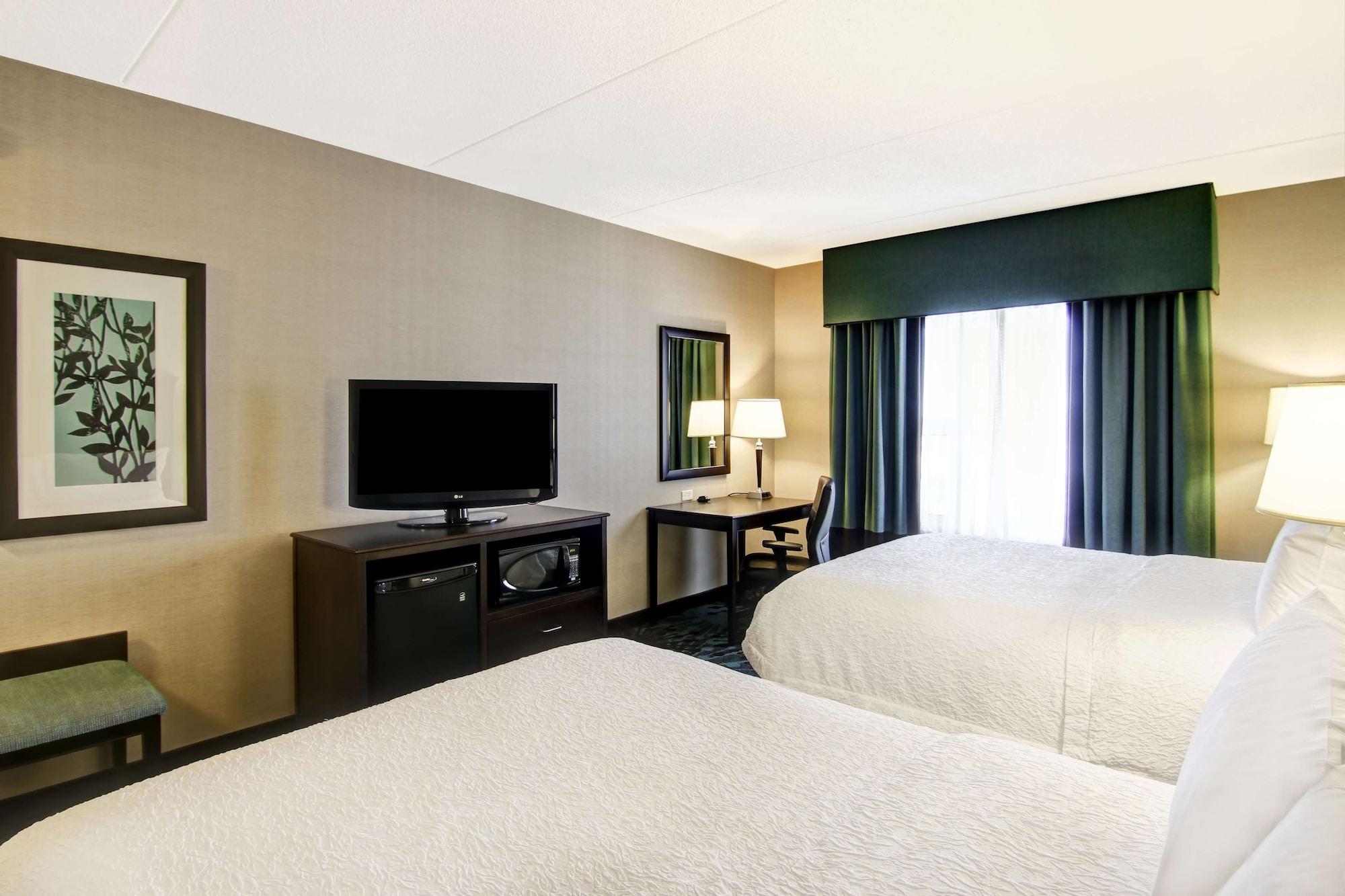 Hampton Inn By Hilton Toronto Airport Corporate Centre Exteriör bild