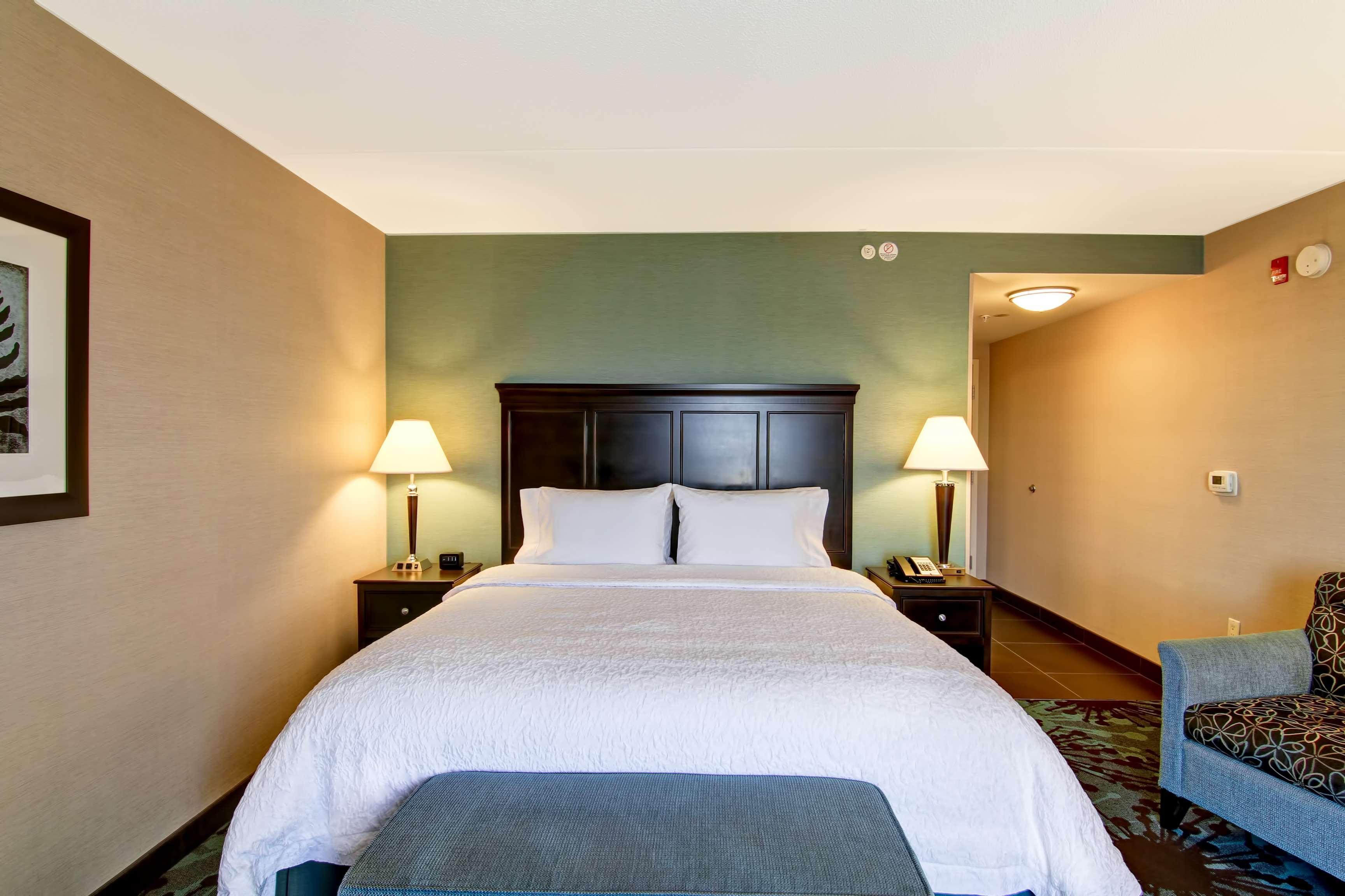 Hampton Inn By Hilton Toronto Airport Corporate Centre Exteriör bild
