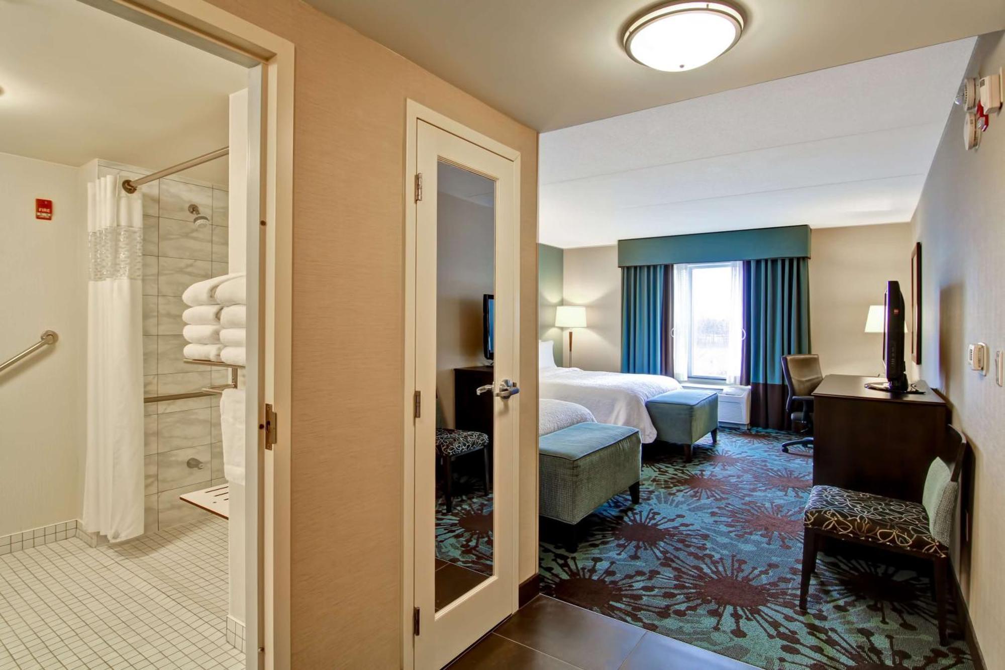 Hampton Inn By Hilton Toronto Airport Corporate Centre Exteriör bild
