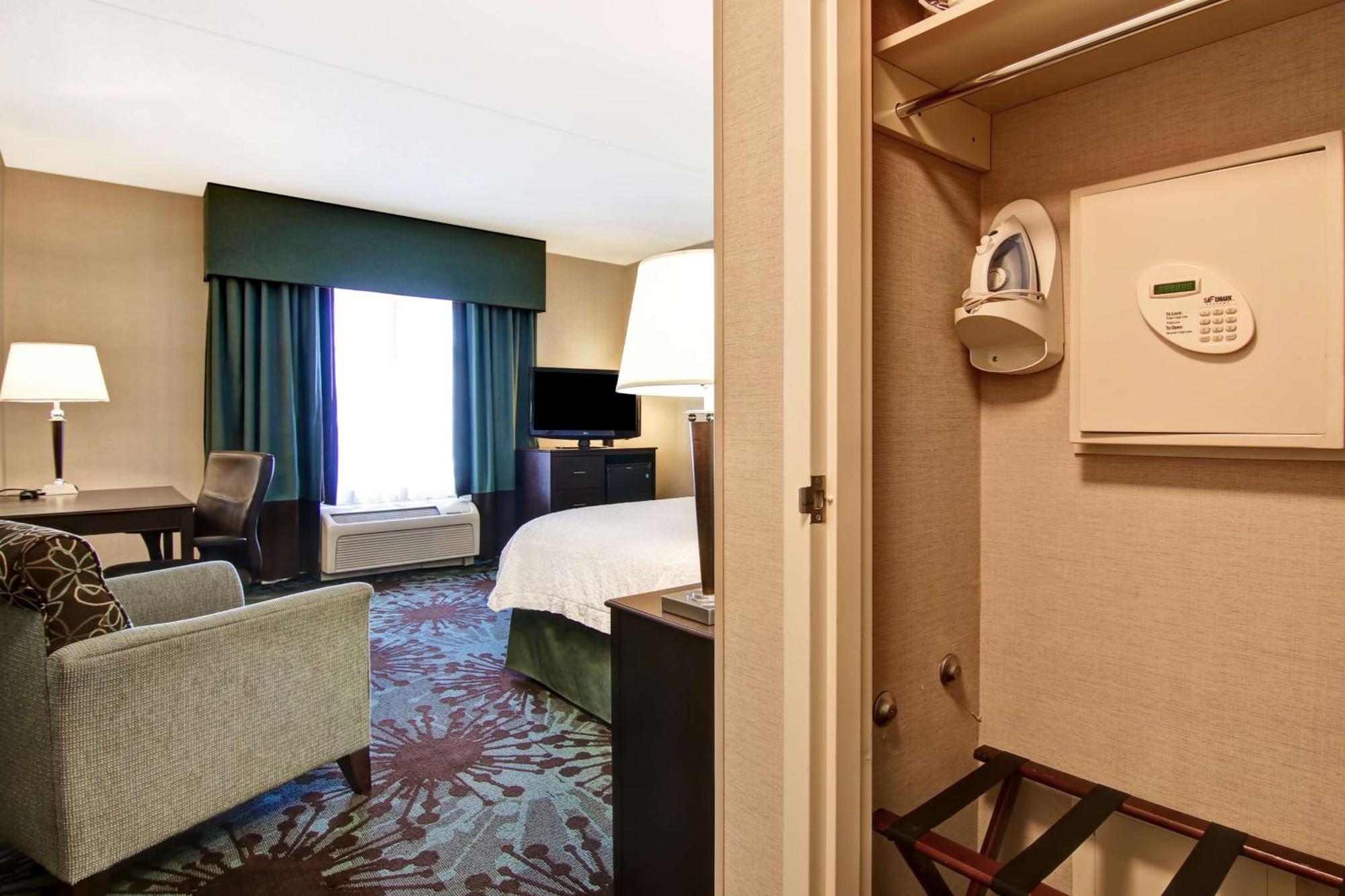 Hampton Inn By Hilton Toronto Airport Corporate Centre Exteriör bild